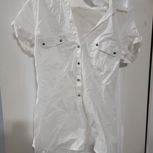 White dress shirts - Picture 2 of 3